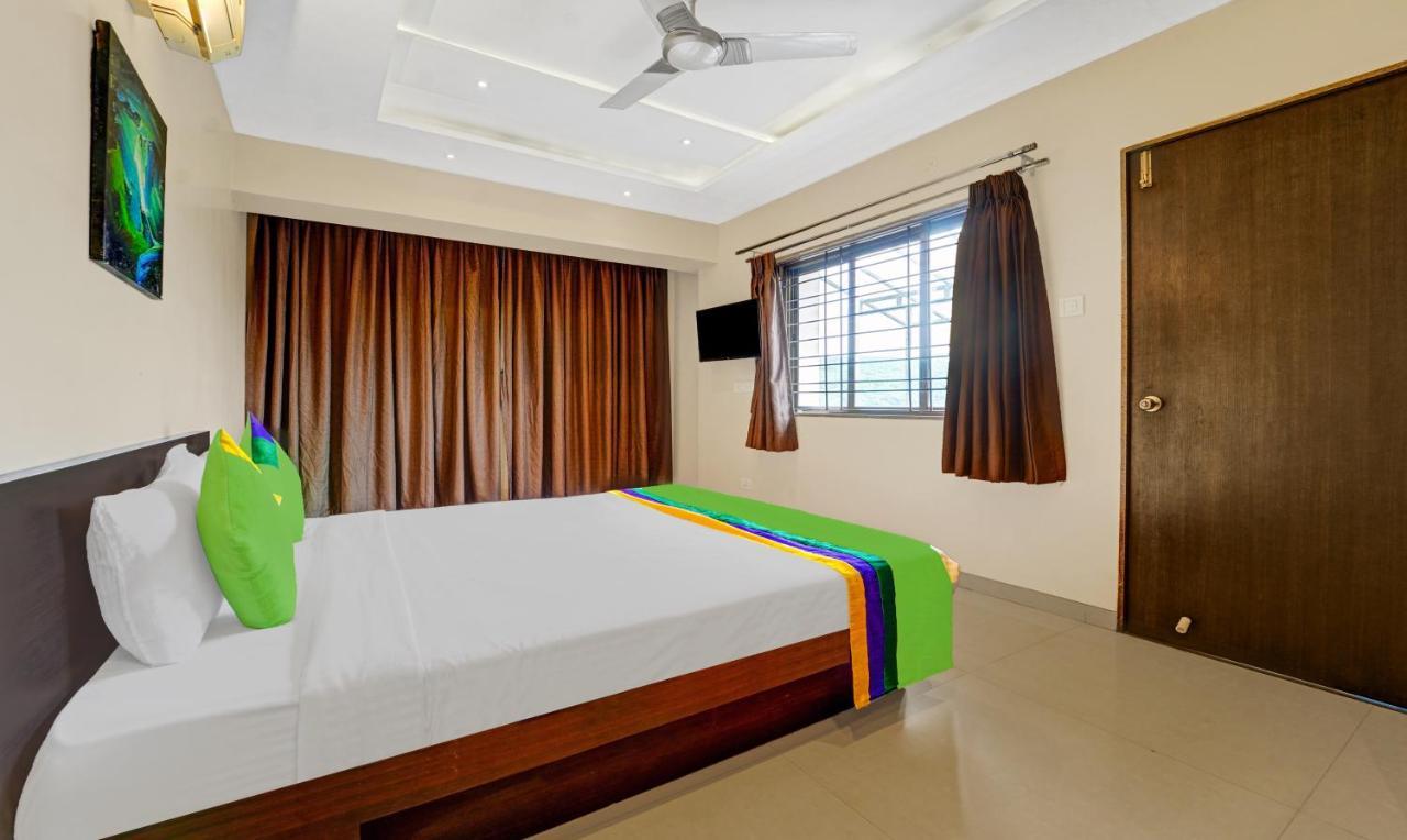 Treebo Trend Strawberry Inn Venna Lake Mahābaleshwar Exterior foto